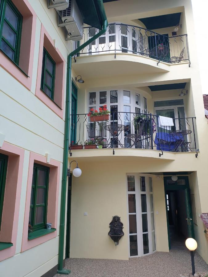 Hrnciarska Apartments Košice Esterno foto