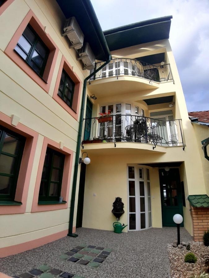 Hrnciarska Apartments Košice Esterno foto